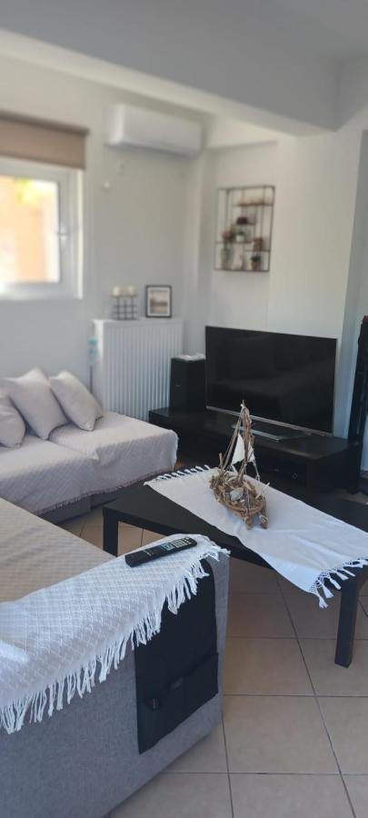 Airport Anasta Casa Apartment Артемида Екстериор снимка