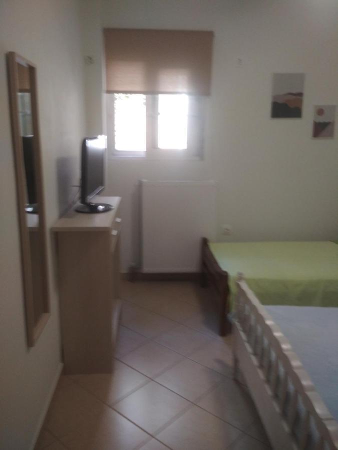 Airport Anasta Casa Apartment Артемида Екстериор снимка